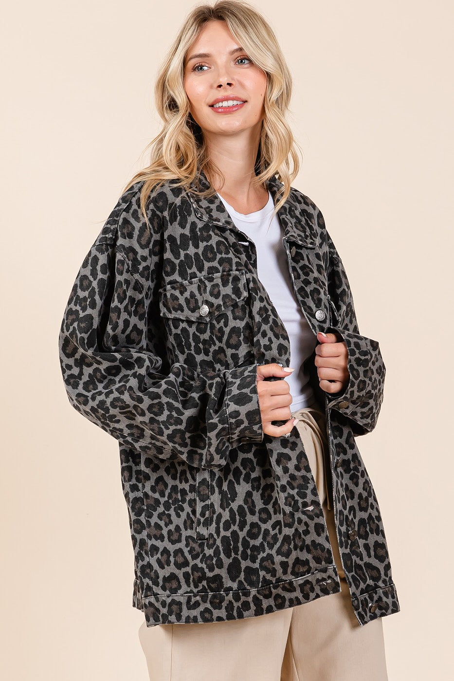 Geraldine® | Mittoshop leopard dongerijakke med knapper og brystlommer