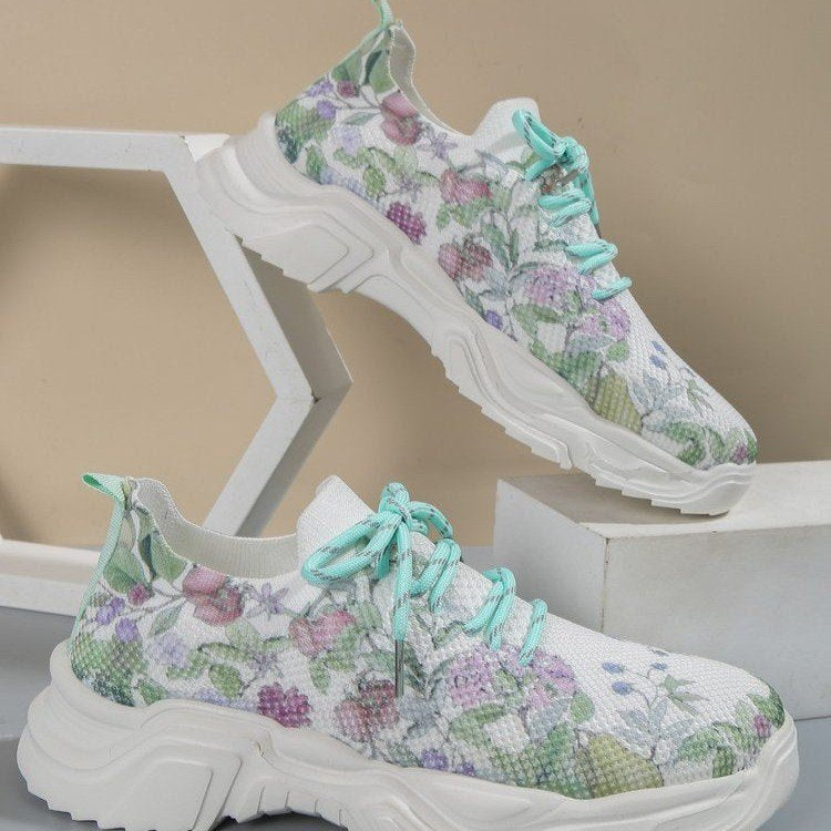 Amada® | Pustende ortopediske sneakers med snøring og blomsterprint