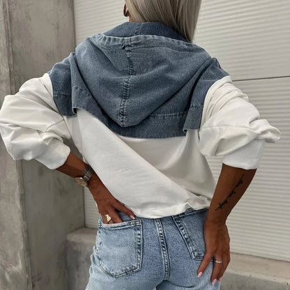 Adelina® | Uformell hettegenser med glidelås med patchwork-mønster laget av denim