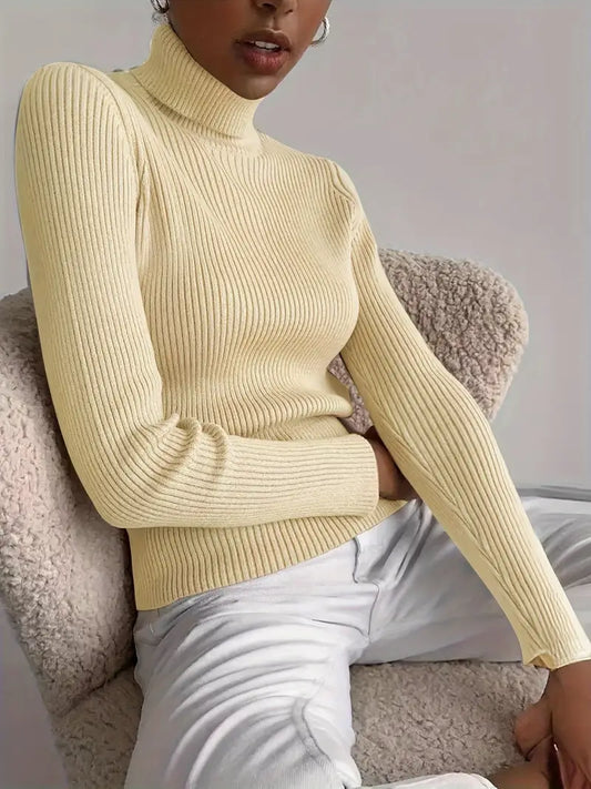 Wilhelmina® | Elegant ensfarget turtleneck genser, uformell langermet slank genser