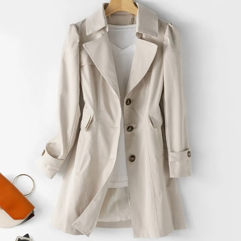 Galadriel® | Klassisk trenchcoat med knappestolpe