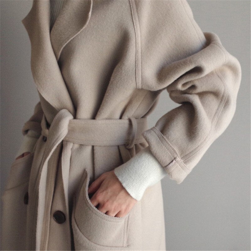 Yolanda® | Elegant trenchcoat i tidløs stil