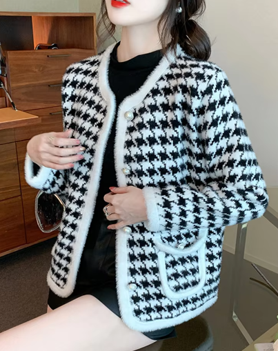 Victoria® | Vintage houndstooth cardigan